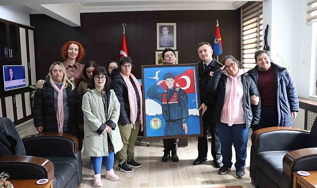 Tokat'ta jandarma Down sendromlu çocukların yüzünü güldürdü