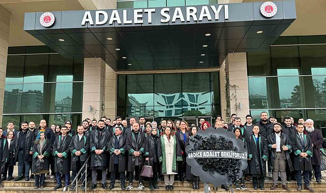 Trabzonlu avukatlardan, Fenerbahçe maçı sonrası yaşanan tutuklamalara sessiz protesto