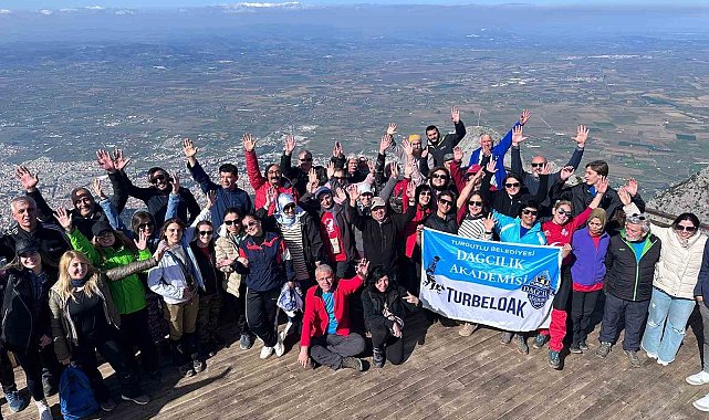 TURBELDAK Spil Dağı'nda doğanın keyfini çıkardı
