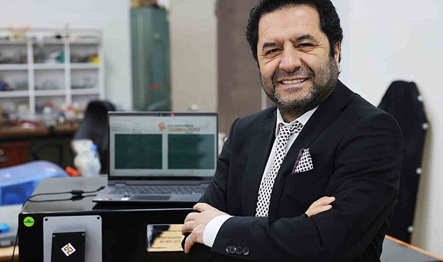 Türk bilim adamı ürettiği cihazla ABD&#039;li teknoloji devine rakip oldu