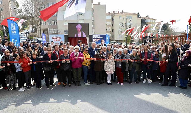Türkan Şoray ve Fatma Girik Parkı törenle açıldı