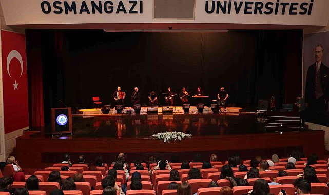 Türkiye'deki modernleşme dönemindeki ilk kadın yazarları ESOGÜ'deki konferansta anıldı