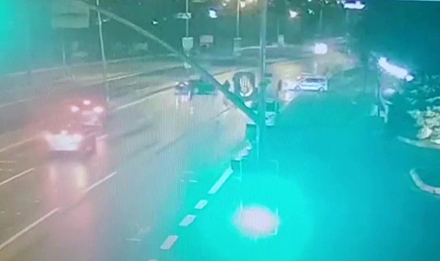 Tuzla'da dur ihtarına uymayarak polise çarpan şüpheli tutuklandı