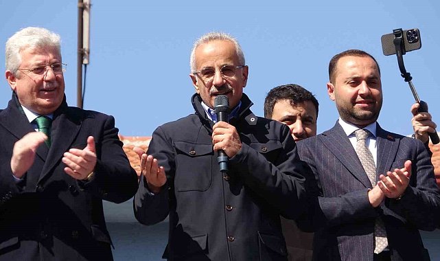 Ulaştırma ve Altyapı Bakanı Abdulkadir Uraloğlu: