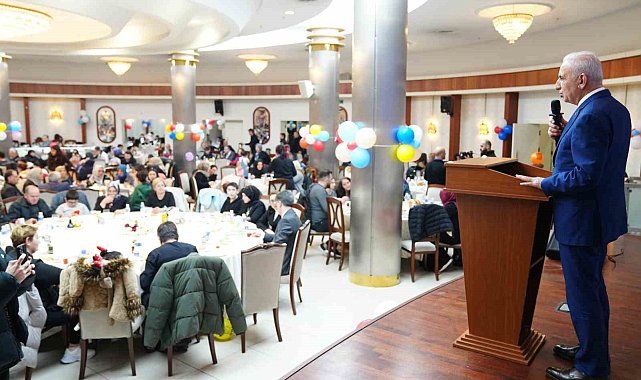 Ümraniye Belediye Başkanı Yıldırım, yetim çocuklarla iftarda buluştu