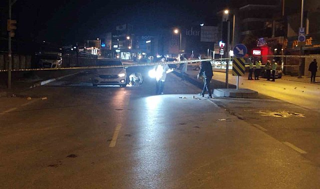 Ümraniye'de aracın önünü kesip kurşun yağdırdılar: 1'i ağır 2 yaralı