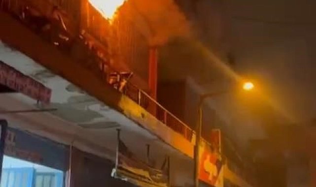 Ümraniye&#039;de iş yerinde korkutan yangın
