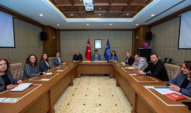 Üniversite öğrencilerine 'Çevre Akademisi'