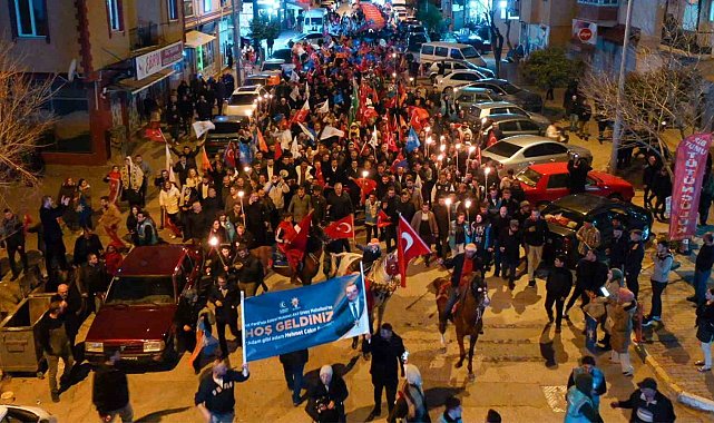 Uşak AK Parti'den 'Büyük Yürüyüş'