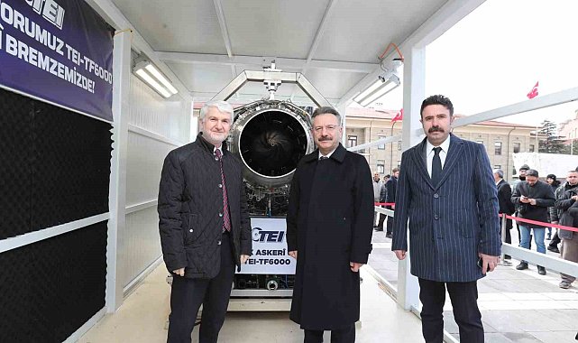 Vali Aksoy ve Prof. Dr. Mahmut Faruk Akşit milli motorları inceledi