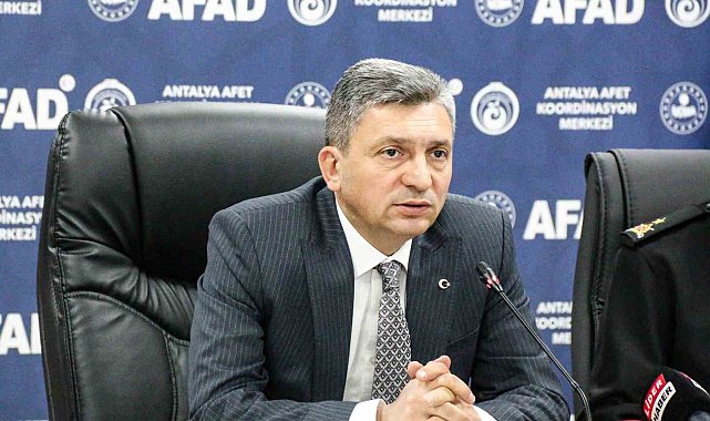 Vali Şahin: "Antalya'da 6 bin 40 sandıkta 1 milyon 925 bin 946 seçmen oy kullanacak"