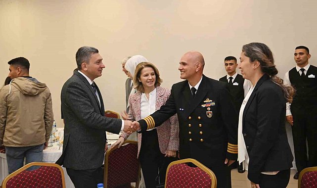 Vali Şahin: "Kahramanlarımızı asla unutmayacağız"