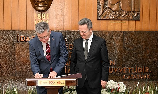Vali Ünlü Başkonsolos Shröer'le bilgi alışverişinde bulundu