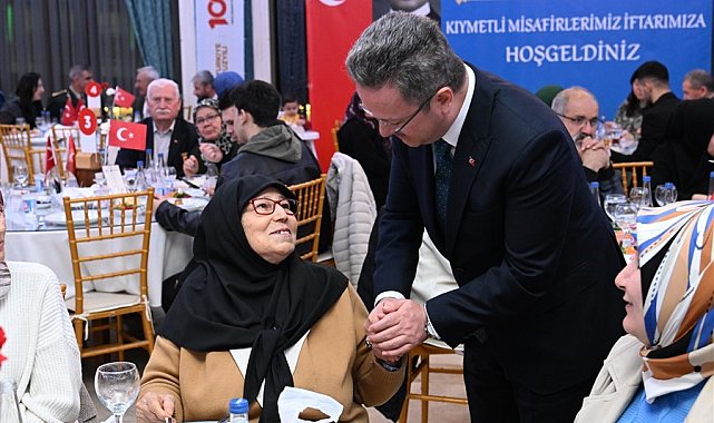 Vali Ünlü'den şehit aileleri onuruna iftar