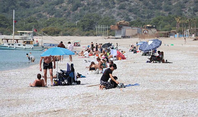 Vatandaşlar sahilleri doldurdu