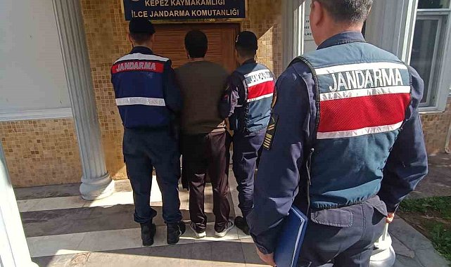 Villada saklanan suç makinesi, jandarmanın operasyonuyla yakalandı