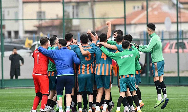 Yahyalıspor'da şampiyonluk coşkusu
