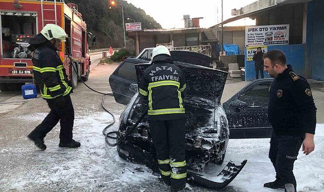 Yanan araçta maddi hasar oluştu