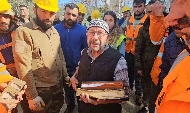 Yangında ev küle döndü, Kur'an-ı Kerim yanmadı