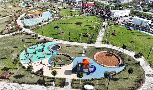 Yaraların sarıldığı Hatay&#039;da Büyükşehir Belediyesi tarafından 2 parkın açılışı gerçekleştirildi