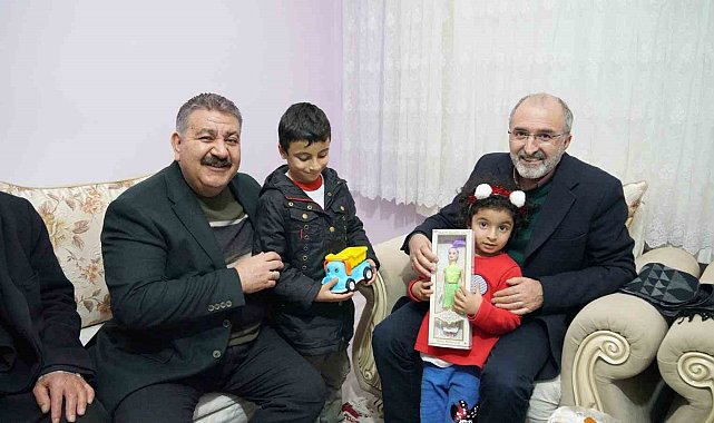 Yavilioğlu, teravih sonrası vatandaşı dinledi
