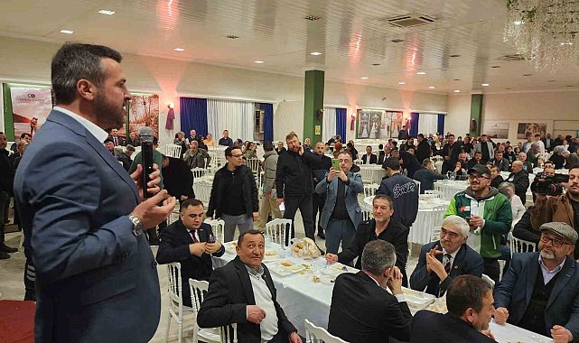 Yeniceliler Özkan Çetinkaya'yı bağrına bastı