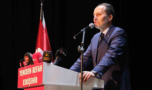 Yeniden Refah Partisi Genel Başkanı Erbakan Eskişehir'de konuştu
