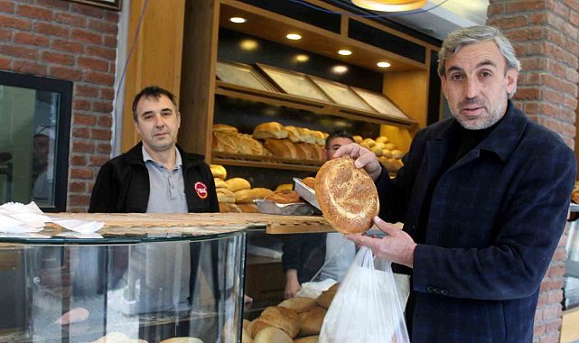 Yenişehir'de 300 gram pide 10 lira