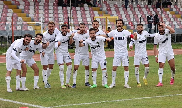Yılmaz Vural yönetimindeki Menemen FK, play-off hattında