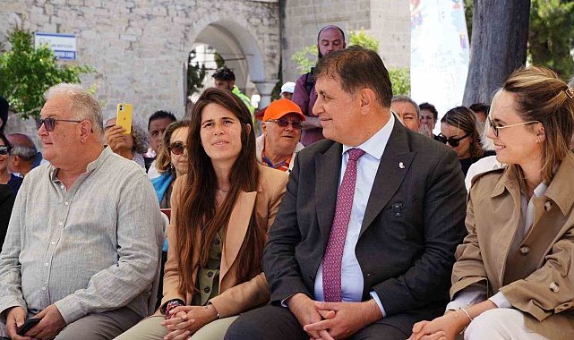 13. Alaçatı Ot Festivali coşkuyla başladı