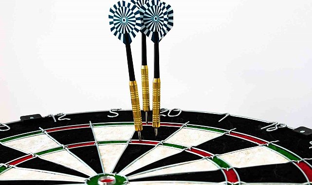23 Nisan'a özel dart turnuvası
