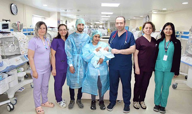 29 haftalık doğan Erkan bebek, 75 günlük yaşam mücadelesinin ardından ailesine kavuştu