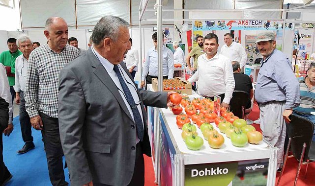 3. Kaş Kınık Tarım Fuarı açıldı