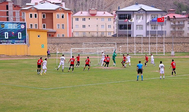 3. Lig; Bayburt Özel İdare Spor - Karaköprü Belediyespor: 0-0