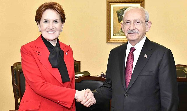 &#039;Altılı Masa&#039;da bulunan 2 genel başkan partilerine veda etti