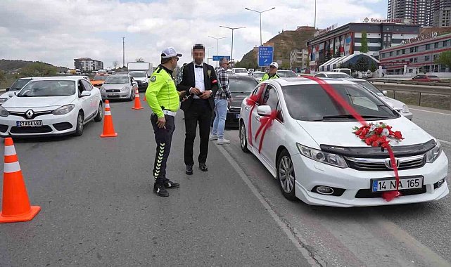 'Bakanlık personeliyim' dedi, polisleri tehdit etti: "Allah, bir adli işlemde seni benle karşılaştırır"