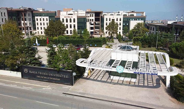 'Yapay Zeka ve Makine Öğrenmesi' ile 'Veri Bilimi ve Analitiği', BTÜ müfredatına girdi