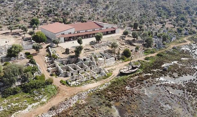 9 günlük tatilde Antalya'nın antik liman ve kentlerine yoğun ilgi