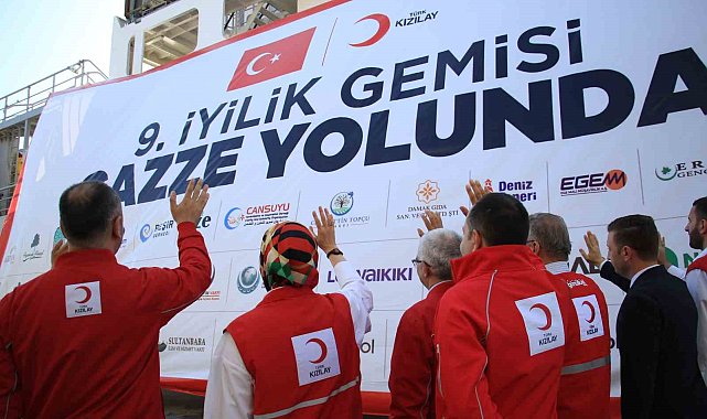 9. "İyilik Gemisi" Gazze'ye uğurlandı