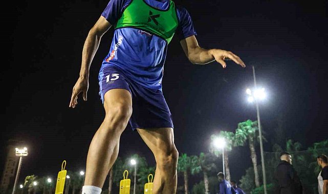 Adana Demirspor, Kayserispor maçının hazırlıklarına başladı