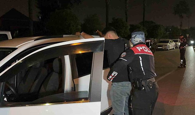 Adana&#039;da bin 664 polis ile &quot;Huzur ve Güven&quot; uygulaması