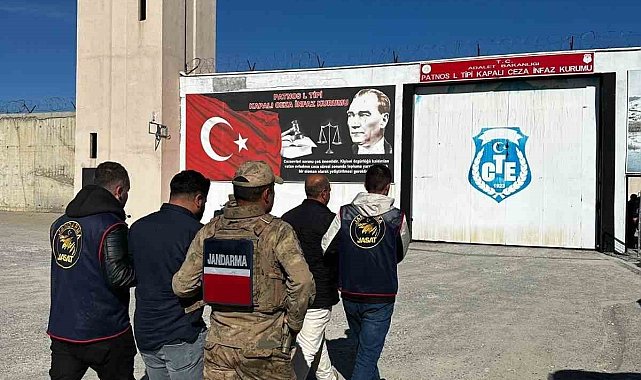 Ağrı'da 4 yıl hapis cezası bulunan firariler yakalandı