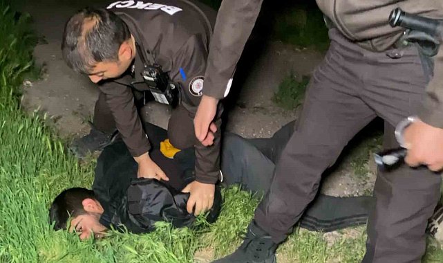 Aksaray'da nefes kesen polis-hırsız kovalamacası kamerada