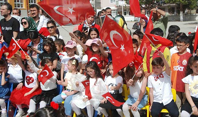 Akşehir'de 23 Nisan coşkusu