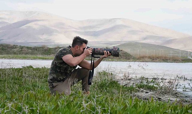 Aladağlar Milli Parkı ve Niğde Akkaya Barajı, kuş fotoğrafçılarının mekanı oldu