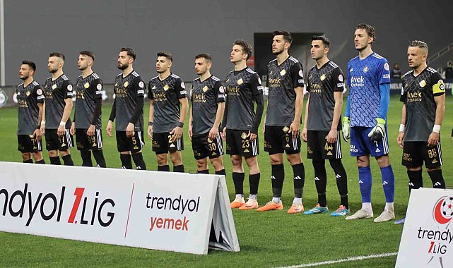 Altay'ın konuğu Manisa FK