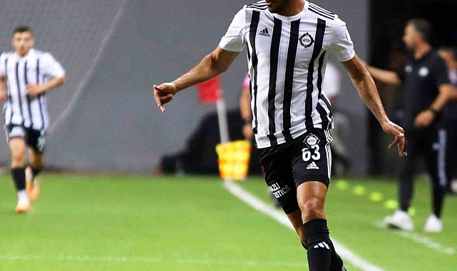 Altay'ın skorer oyuncusu Deniz Kadah