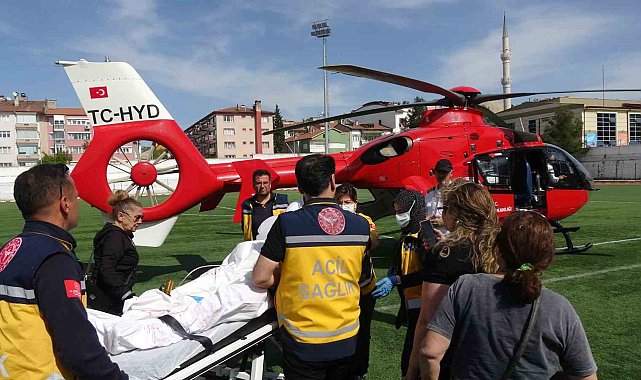 Ambulans helikopter nakil bekleyen koah hastası için havalandı
