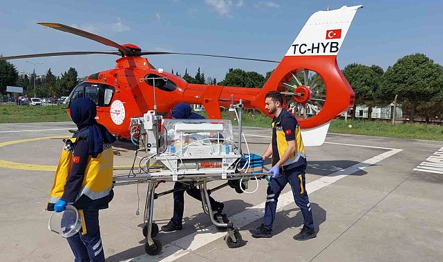 Ambulans helikopter yeni doğmuş bebek için havalandı