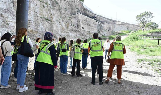 Ankara Büyükşehir Belediyesi'nin 'miras şantiye gezileri' devam ediyor